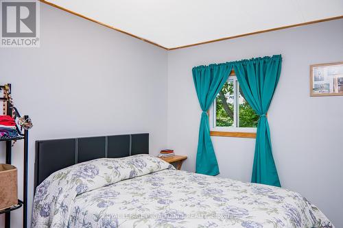191 - 63 Whites Road, Quinte West, ON - Indoor Photo Showing Bedroom