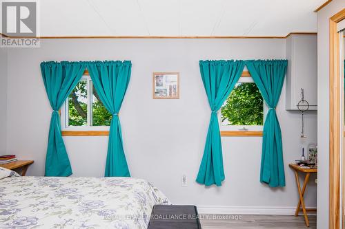 191 - 63 Whites Road, Quinte West, ON - Indoor Photo Showing Bedroom