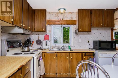 191 - 63 Whites Road, Quinte West, ON - Indoor Photo Showing Kitchen With Double Sink