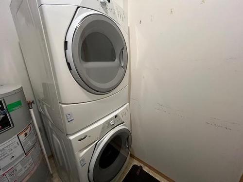 306 - 105 Knighton Rd, Kimberley, BC - Indoor Photo Showing Laundry Room