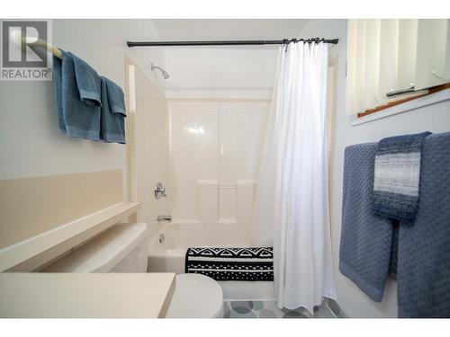 13165  3A Highway Unit# Lot 13, Boswell, BC - Indoor Photo Showing Bathroom