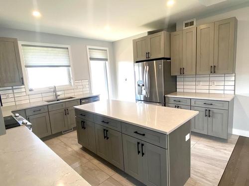 456 Muskrat Drive, Thunder Bay, ON - Indoor Photo Showing Kitchen