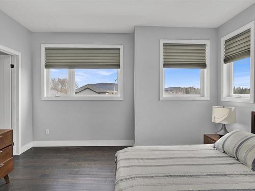 497 Muskrat Drive, Thunder Bay, ON - Indoor Photo Showing Bedroom