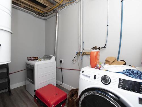 497 Muskrat Drive, Thunder Bay, ON - Indoor Photo Showing Laundry Room