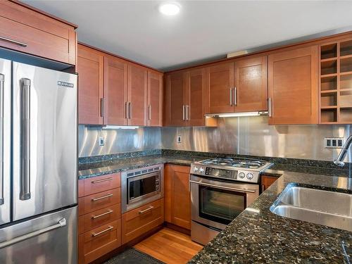 S1104-737 Humboldt St, Victoria, BC - Indoor Photo Showing Kitchen With Double Sink