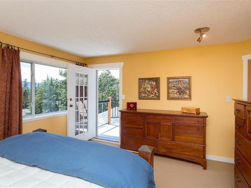 585 Norris Rd, North Saanich, BC 