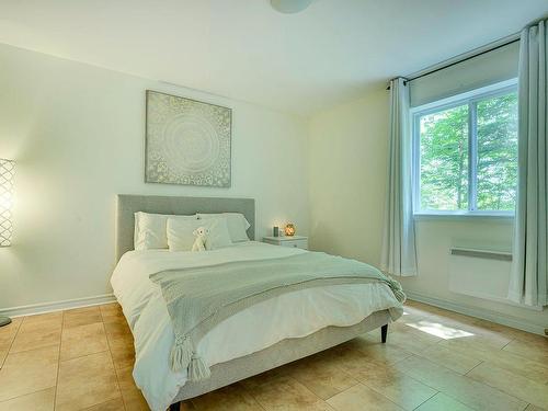 Chambre Ã Â coucher - 1729 Rue Gaston, Val-David, QC - Indoor Photo Showing Bedroom