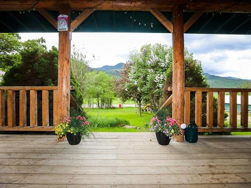 1468 Agate Bay Rd, Barriere, BC - Outdoor With Exterior