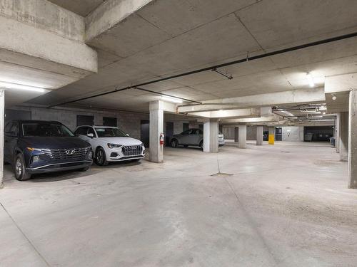 Stationnement - 316A-5505 Rue De Châteauneuf, Brossard, QC - Indoor Photo Showing Garage