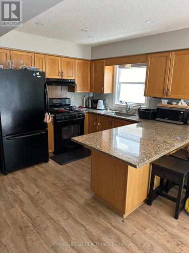 51 Indigo Street, Kitchener, ON - Indoor Photo Showing Kitchen