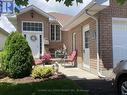 27 Laurent Boulevard, Kawartha Lakes, ON  - Outdoor With Facade 