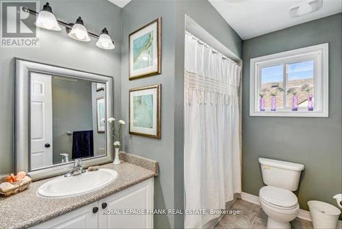 1144 Scollard Drive, Peterborough, ON - Indoor Photo Showing Bathroom