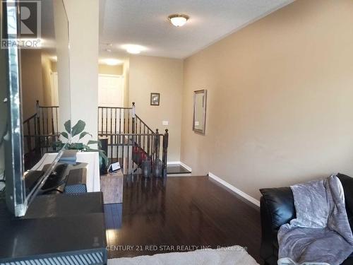 1476 Spring Garden Court, Mississauga, ON - Indoor Photo Showing Other Room