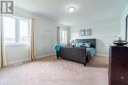 745 Cook Crescent, Shelburne, ON - Indoor Photo Showing Bedroom