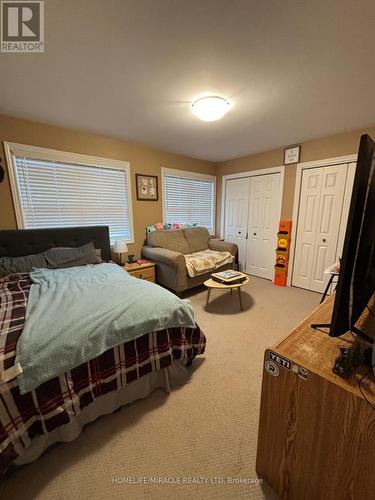 Upper - 10 Cottonwood Drive, Belleville, ON - Indoor Photo Showing Bedroom