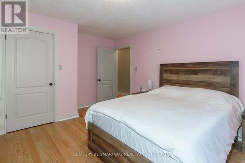 1066 Tally-Ho Winter Park Road, Lake Of Bays, ON - Indoor Photo Showing Bedroom