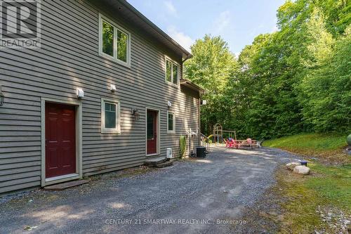 1066 Tally-Ho Winter Park Road, Lake Of Bays, ON - Outdoor