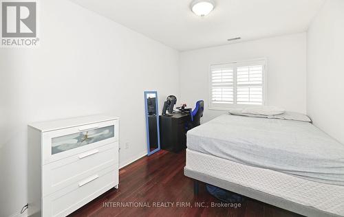 206 - 1400 The Esplanade Road N, Pickering, ON - Indoor Photo Showing Bedroom