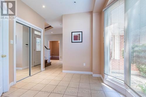 4468 Beacon Lane, Mississauga, ON - Indoor Photo Showing Other Room