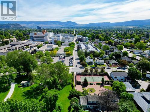 2287 Richter Street, Kelowna, BC - Outdoor With View