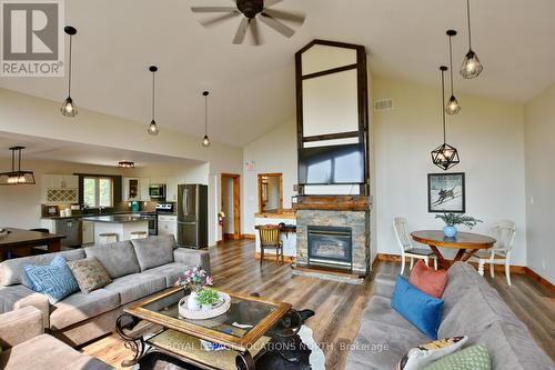 116 Tyrolean Lane, Blue Mountains (Blue Mountain Resort Area), ON - Indoor Photo Showing Living Room With Fireplace