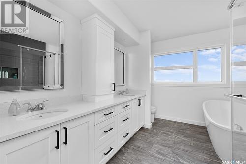 37 Broda Terrace, Moose Jaw, SK - Indoor Photo Showing Bathroom