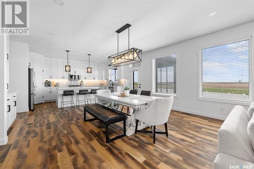 37 Broda Terrace, Moose Jaw, SK - Indoor Photo Showing Dining Room