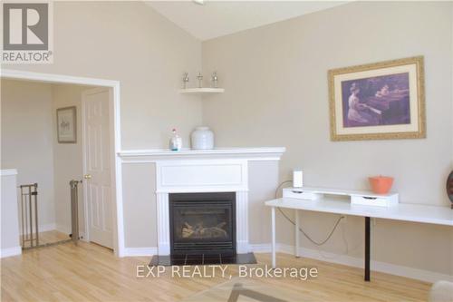 675 North Leaksdale Circle, London, ON - Indoor With Fireplace