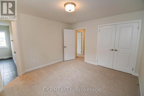 3193 Searidge Street, Severn (West Shore), ON - Indoor Photo Showing Other Room