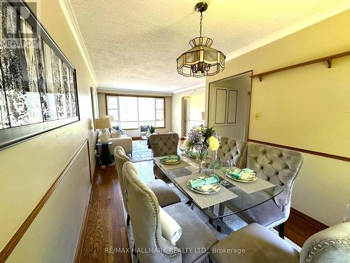 407 Becker Road, Richmond Hill, ON - Indoor Photo Showing Dining Room