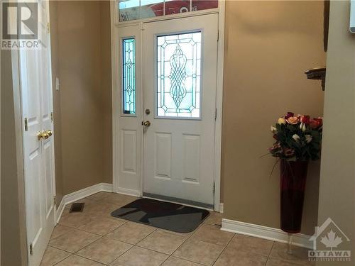 60 Brightside Avenue, Stittsville, ON - Indoor Photo Showing Other Room