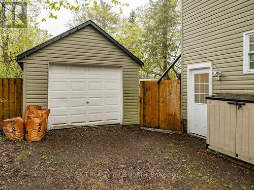 74 Taylor Road, Bracebridge, ON - Outdoor With Exterior