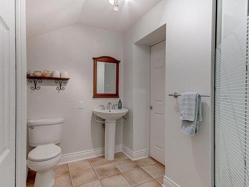 Bathroom - 721 Rue Des Tourterelles, Saint-Bruno-De-Montarville, QC 