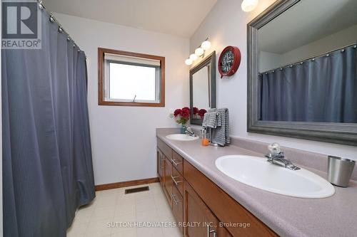 20095 Winston Churchill Boulevard, Caledon, ON - Indoor Photo Showing Bathroom