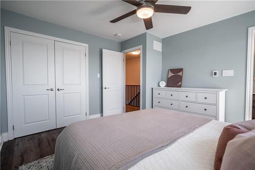 46 Borers Creek Circle, Waterdown, ON - Indoor Photo Showing Bedroom