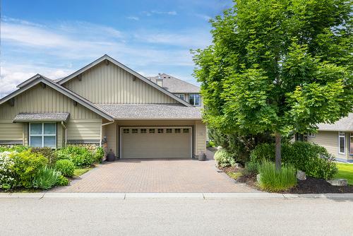 14-3800 Gallaghers Pinnacle Way, Kelowna, BC - Outdoor With Facade