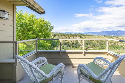 14-3800 Gallaghers Pinnacle Way, Kelowna, BC - Outdoor With Exterior