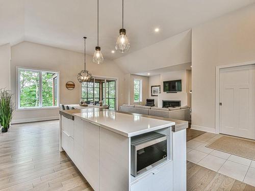 Kitchen - 41 Ch. De Tourtour, Morin-Heights, QC - Indoor Photo Showing Kitchen