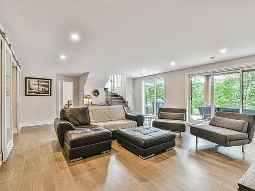 Family room - 41 Ch. De Tourtour, Morin-Heights, QC - Indoor Photo Showing Living Room