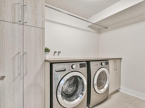 Salle de lavage - 41 Ch. De Tourtour, Morin-Heights, QC - Indoor Photo Showing Laundry Room