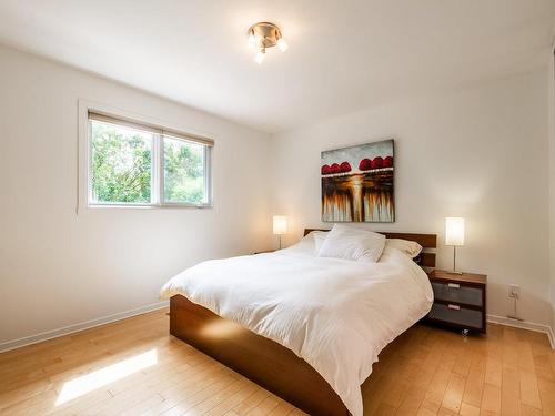 Chambre Ã  coucher principale - 1144 Rue Perrot, Saint-Bruno-De-Montarville, QC - Indoor Photo Showing Bedroom