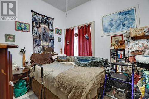 389 Edward Street S, Prescott, ON - Indoor Photo Showing Bedroom