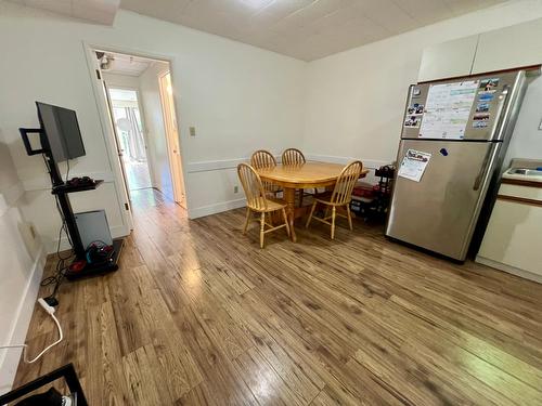 2520 9Th Avenue, Castlegar, BC - Indoor Photo Showing Other Room