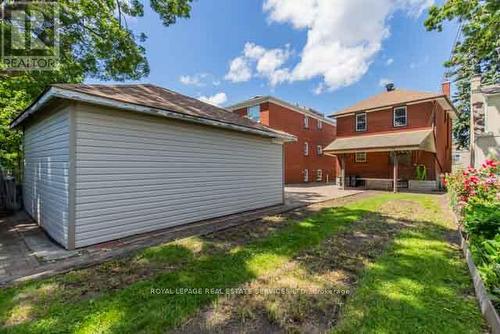 23 Venn Crescent, Toronto (Keelesdale-Eglinton West), ON - Outdoor With Deck Patio Veranda