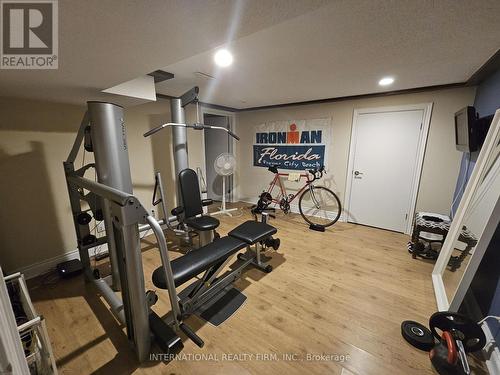 4014 Grapehill Avenue E, Burlington, ON - Indoor Photo Showing Gym Room