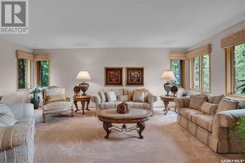 250 Prospect Crescent, Lumsden, SK - Indoor Photo Showing Living Room