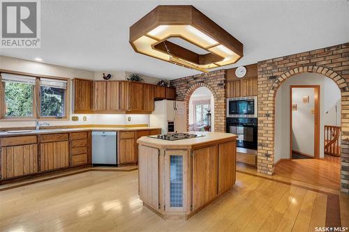 250 Prospect Crescent, Lumsden, SK - Indoor Photo Showing Kitchen With Double Sink