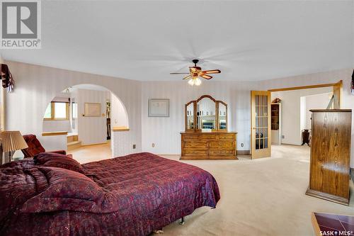 250 Prospect Crescent, Lumsden, SK - Indoor Photo Showing Bedroom