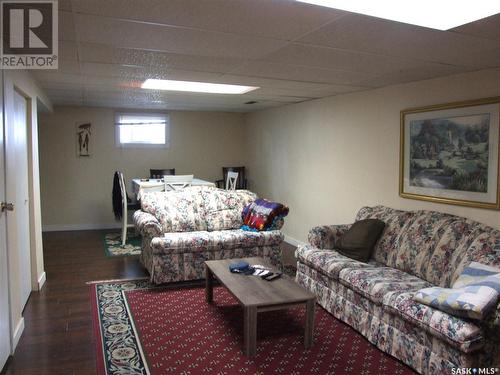 114 3Rd Street E, Leader, SK - Indoor Photo Showing Basement