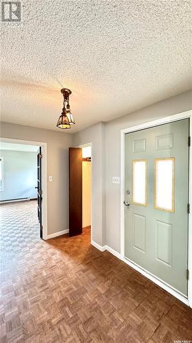 209 1St Street E, Dinsmore, SK - Indoor Photo Showing Other Room